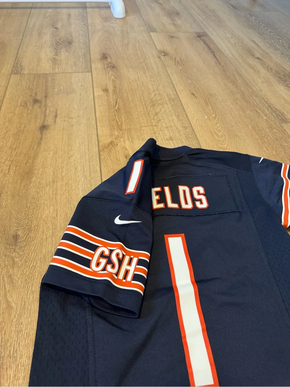 NFL Chicago Bears Football Jersey Nike Size Youth Small #1 Justin Fields